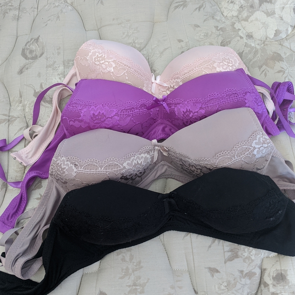 Lot of 4 bras 36B
